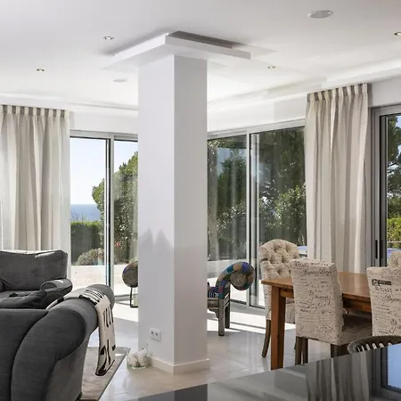 Magnificent Casa Encantada 3 Bedrooms Stunning Sea Views